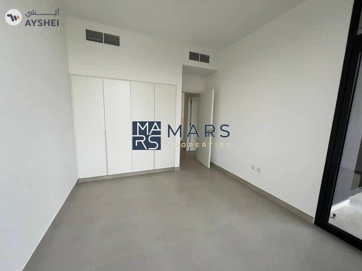 Robinia Phase l Brand New l End Unit l Just Handover-16-16