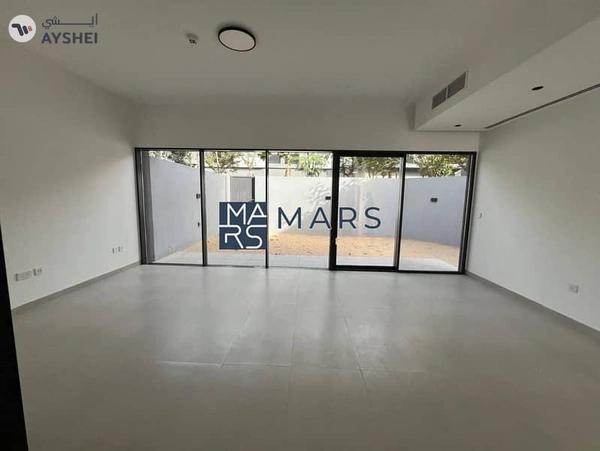 Robinia Phase l Brand New l End Unit l Just Handover