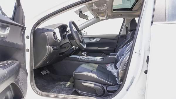 2025 Kia K3 1.5L PETROL - Brand New - Chinese Specs