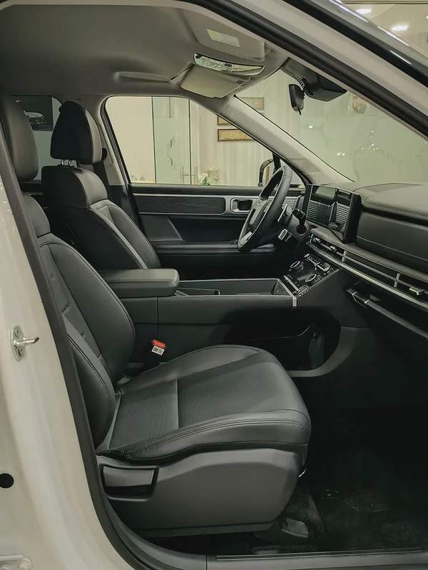 Hyundai santafe calligraphy 2025