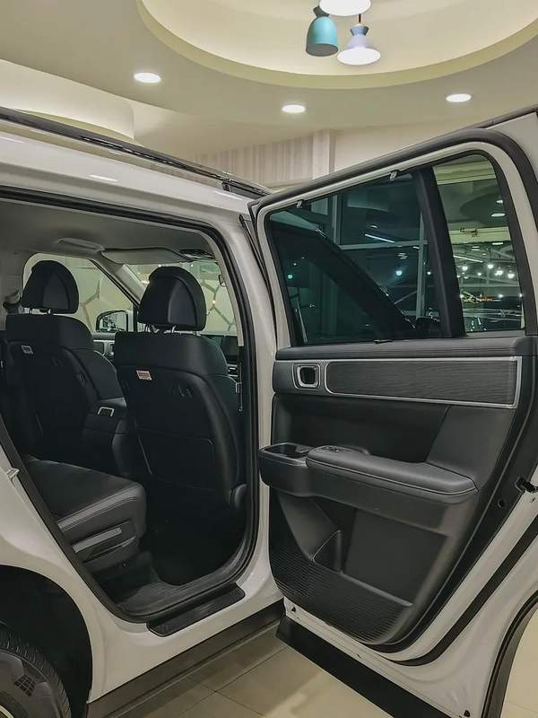 Hyundai santafe calligraphy 2025