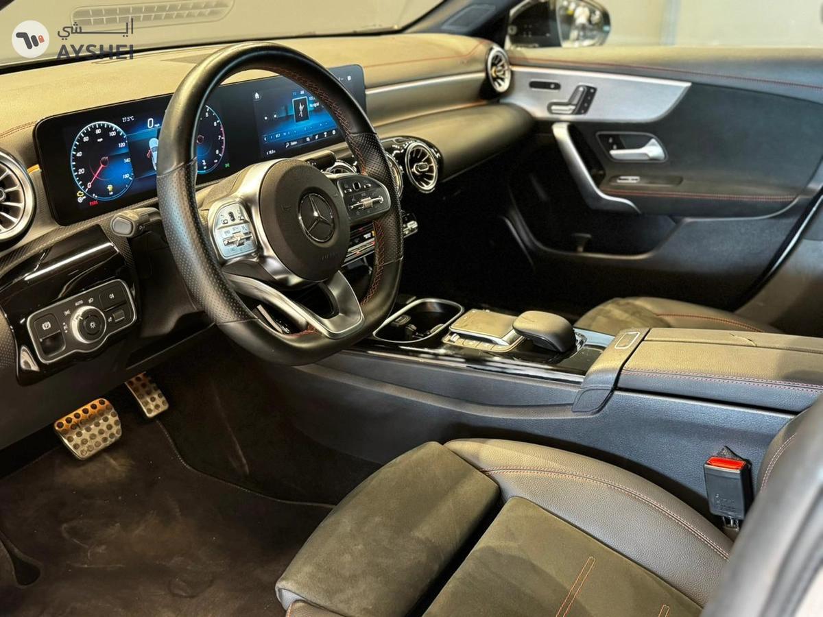 Mercedes-Benz CLA 250 2022-4-4