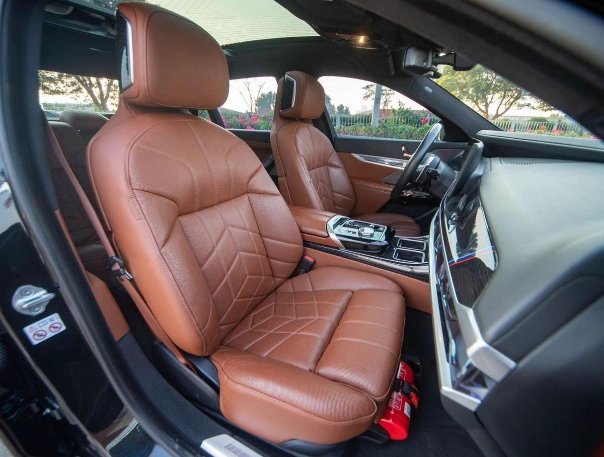 BMW 735i BMW 735i 2023 | GCC Specs | Full Option | Excellent Condition-17-17