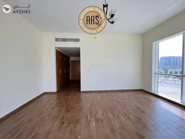 Studio Apartment, Chiller Free - With Open View