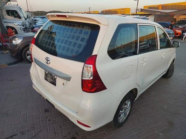 تويوتا Avanza 2017