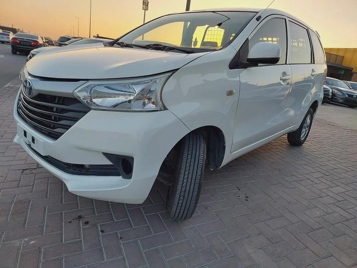 تويوتا Avanza 2017-13-13