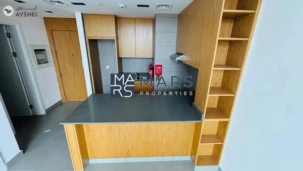 Modern 1BHK with Gorgeous Poolview – Perfect Spot