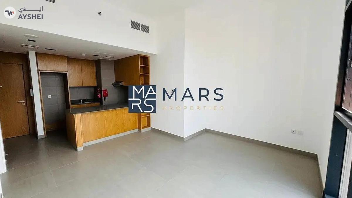 Modern 1BHK with Gorgeous Poolview – Perfect Spot-6-6