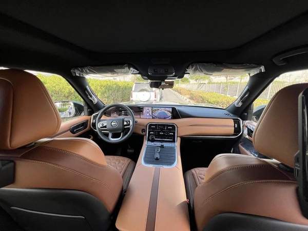 Nissan Patrol SE PLATINUM 3.8L 2026