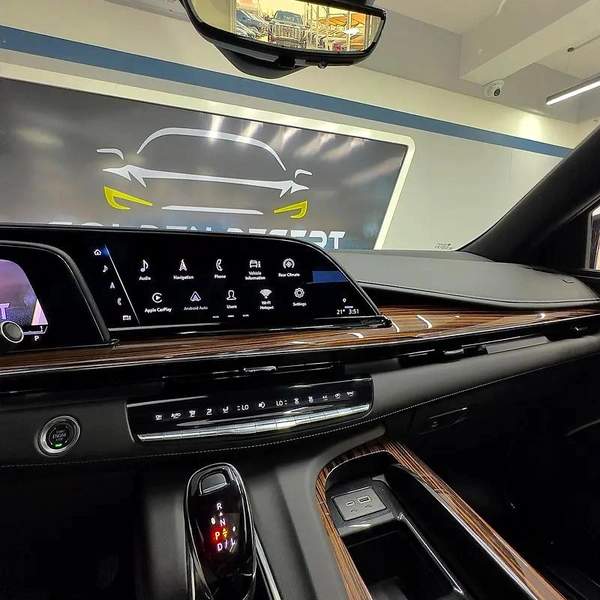 2024 Cadillac Escalade Premium Luxury