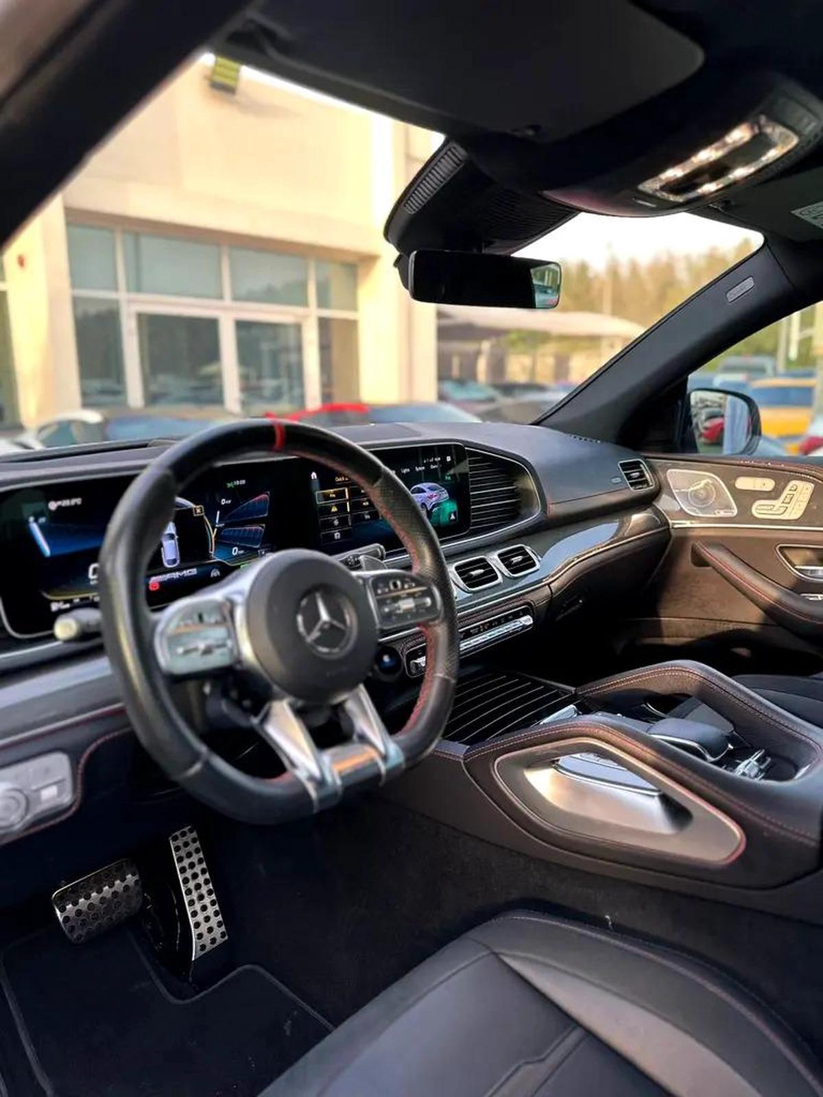 MERCEDES BENZ AMG GLE53 GCC FULL OPTION ORIGINAL PAINT FULL SERVICE HISTORY UNDER WARRANTY PERFECT C-5-5