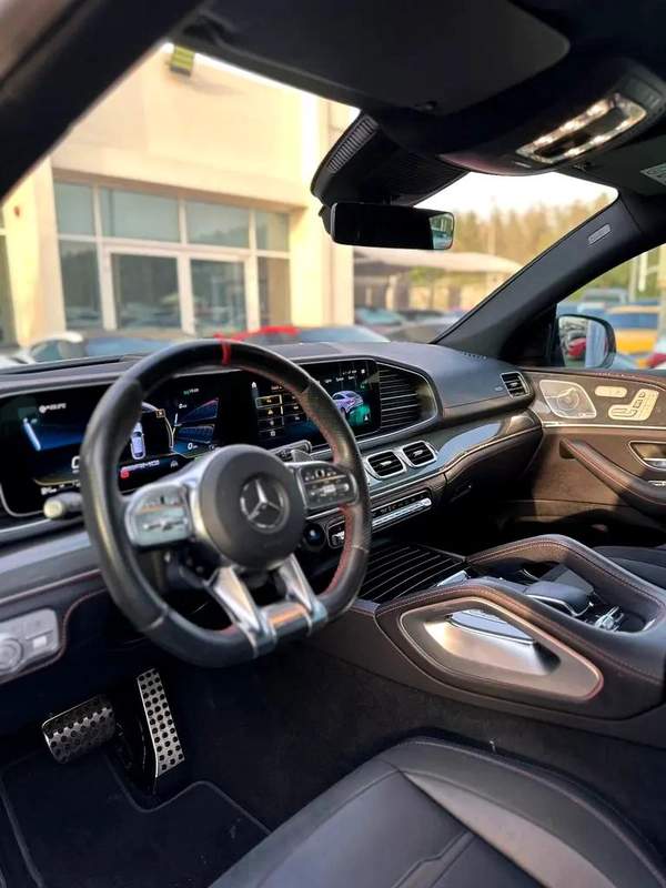 MERCEDES BENZ AMG GLE53 GCC FULL OPTION ORIGINAL PAINT FULL SERVICE HISTORY UNDER WARRANTY PERFECT C