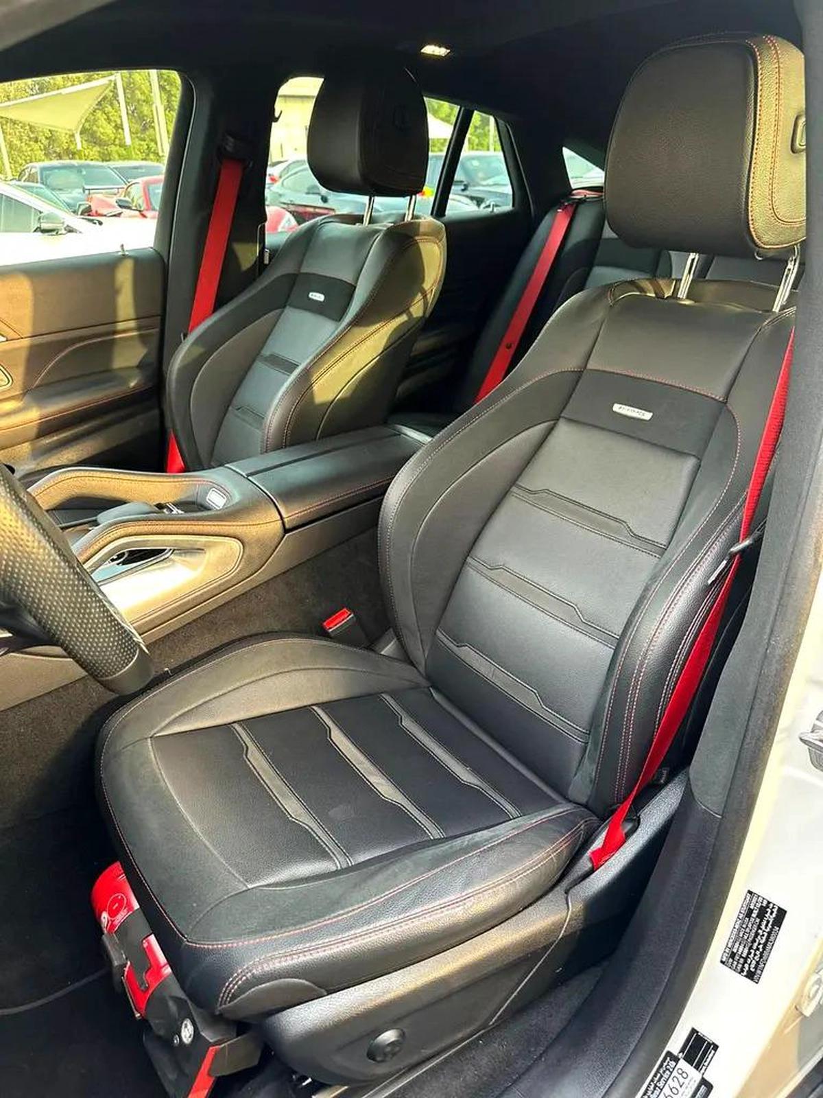 MERCEDES BENZ AMG GLE53 GCC FULL OPTION ORIGINAL PAINT FULL SERVICE HISTORY UNDER WARRANTY PERFECT C-10-10