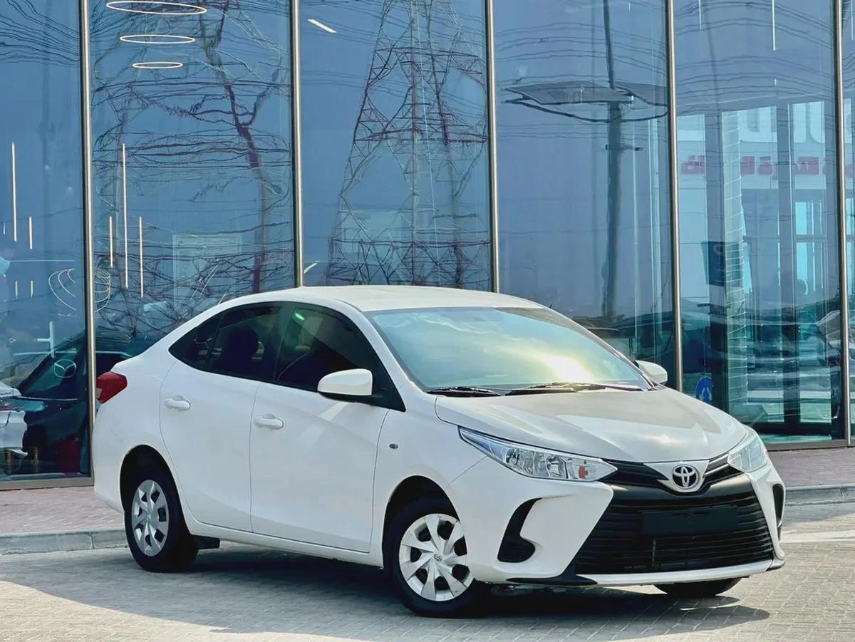 TOYOTA YARIS 2022 1.5L GCC (580/-MONTHLY)-0-0