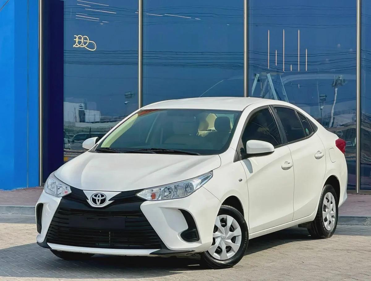 TOYOTA YARIS 2022 1.5L GCC (580/-MONTHLY)-1-1