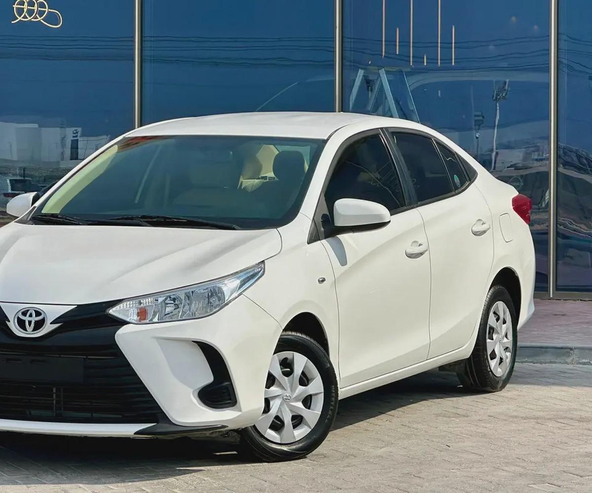TOYOTA YARIS 2022 1.5L GCC (580/-MONTHLY)-14-14