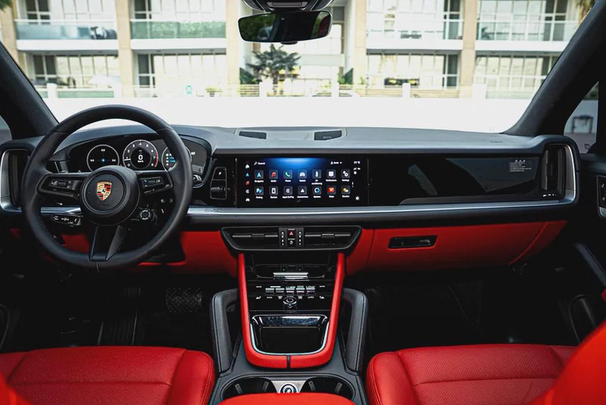2024 | Porsche Cayenne | Low Mileage | One Year Warranty | Standard |-8-8