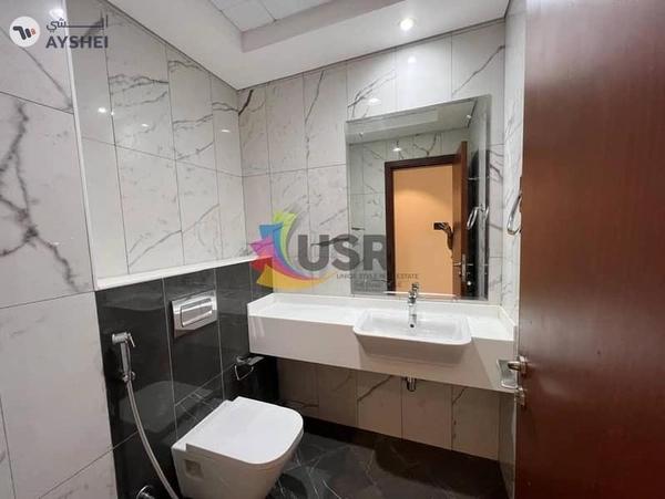 WELL MAINTAINED 1BR W/ BALCONY CLOSE TO METRO 85K