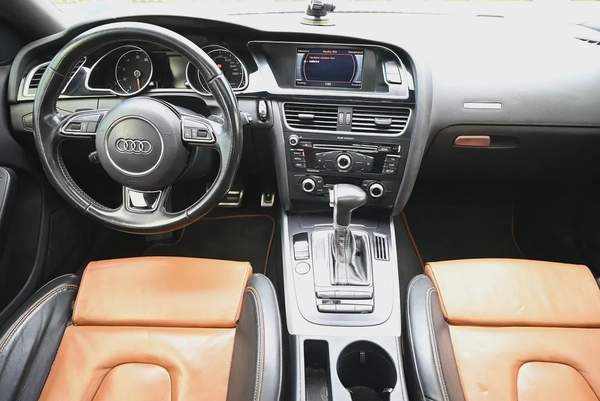 0% DP - S-LINE AUDI A5 2016 - ACCIDENT FREE - GCC