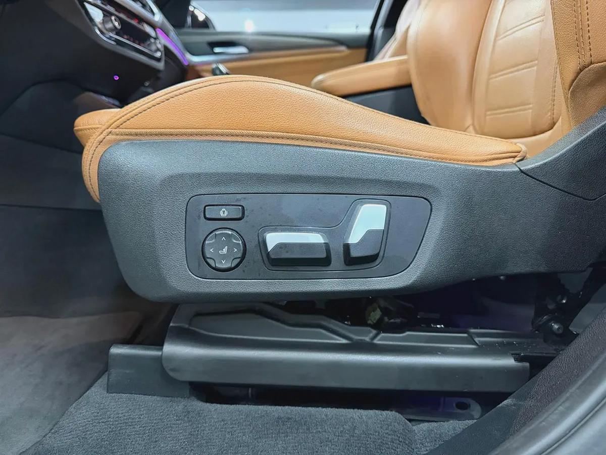 M-Sport | 1 Owner | Original Paint | Agency Service History | GCC Specs-15-15