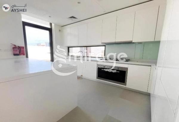 TOWNHOUSE FOR SALE IN NAD AL DHABI, AL JUBAIL ISLAND