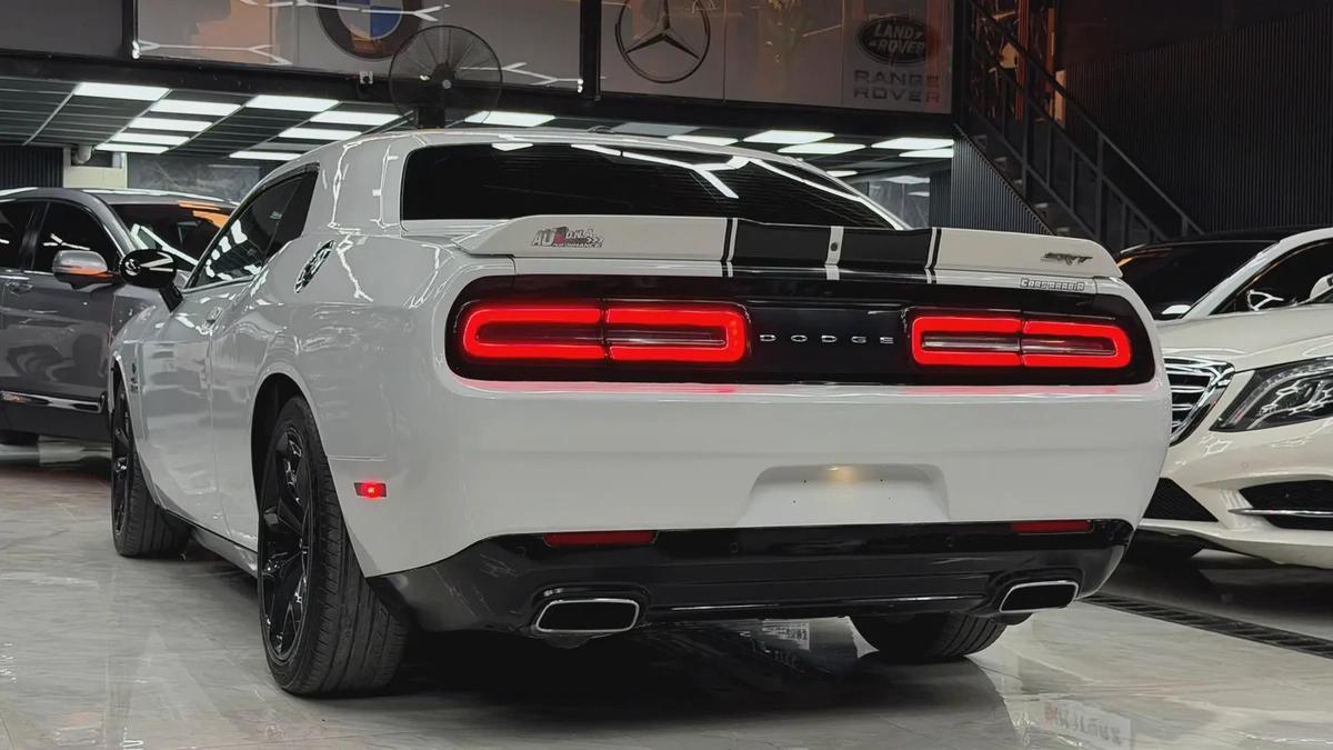 2016 Dodge Challenger GT - GCC Specs-6-6