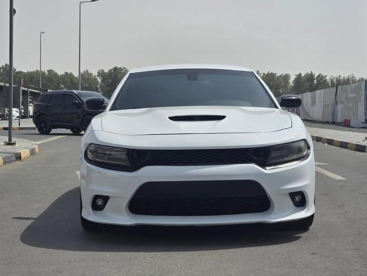 دودج تشارجر 2017 مواصفات امريكية هيمي 5.7 بحالة جيدة-2-2