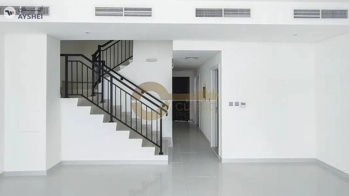 3 Bed Maids | Closed Kitchen | Biggest layout-2-2