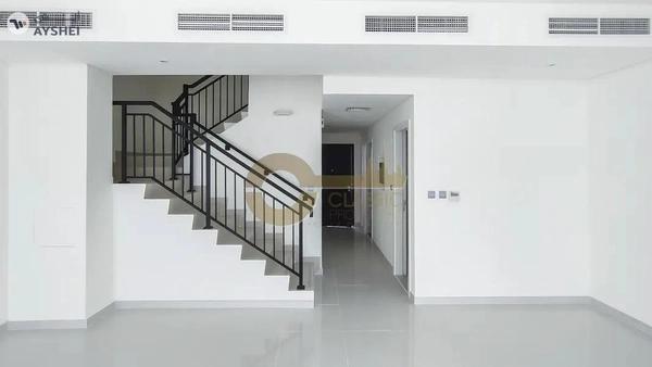 3 Bed Maids | Closed Kitchen | Biggest layout