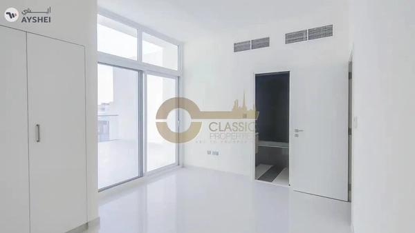 3 Bed Maids | Closed Kitchen | Biggest layout