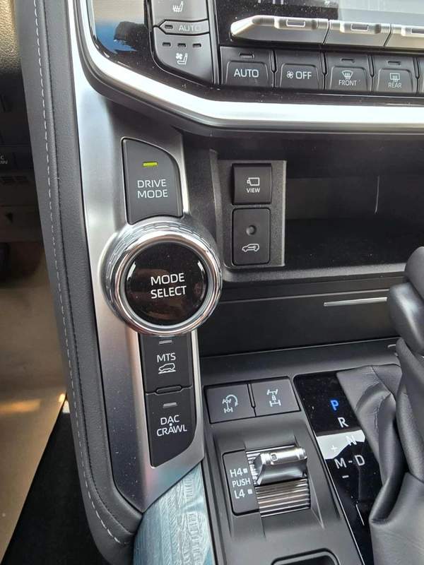 New Toyota Land Cruiser 2026