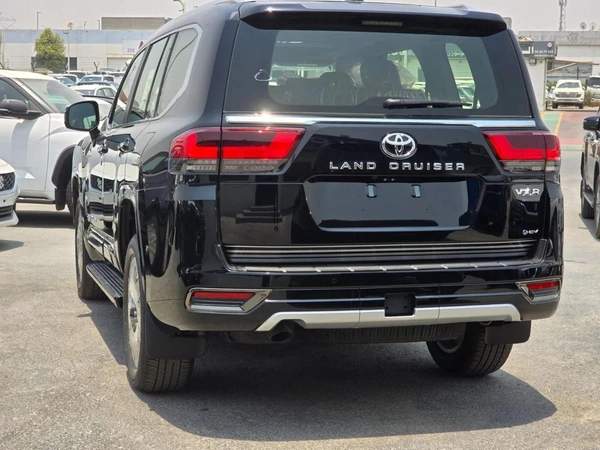 New Toyota Land Cruiser 2026