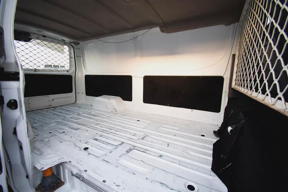 2021 Nissan Urvan | Standard Roof Delivery Van | GCC Specs | Ref#N33021-7-7
