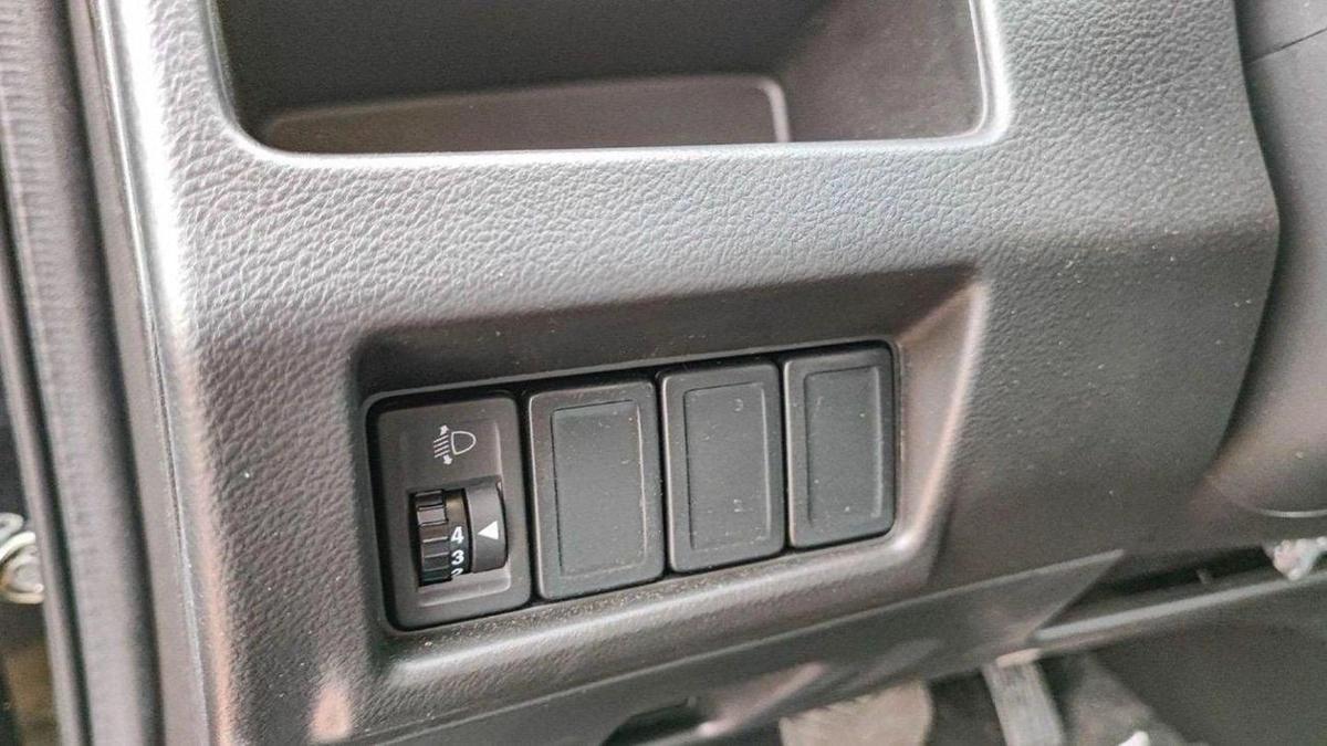 Toyota Belta Toyota Belta 1.5L Automatic 2023-13-13