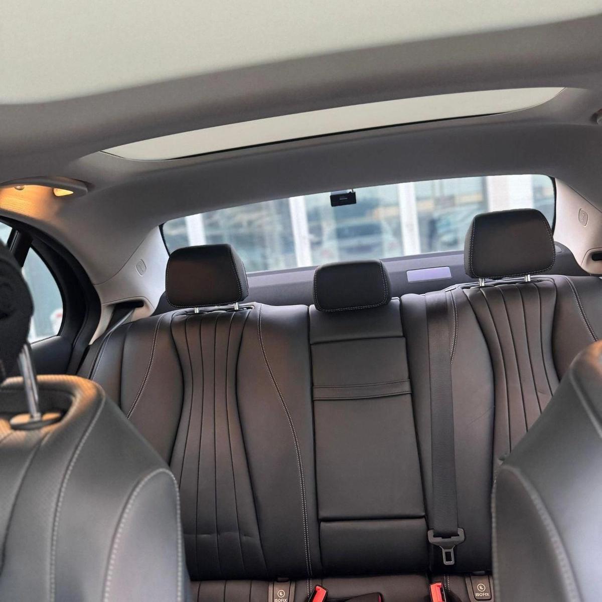 Mercedes-Benz E 400 AMG 3.0L-9-9