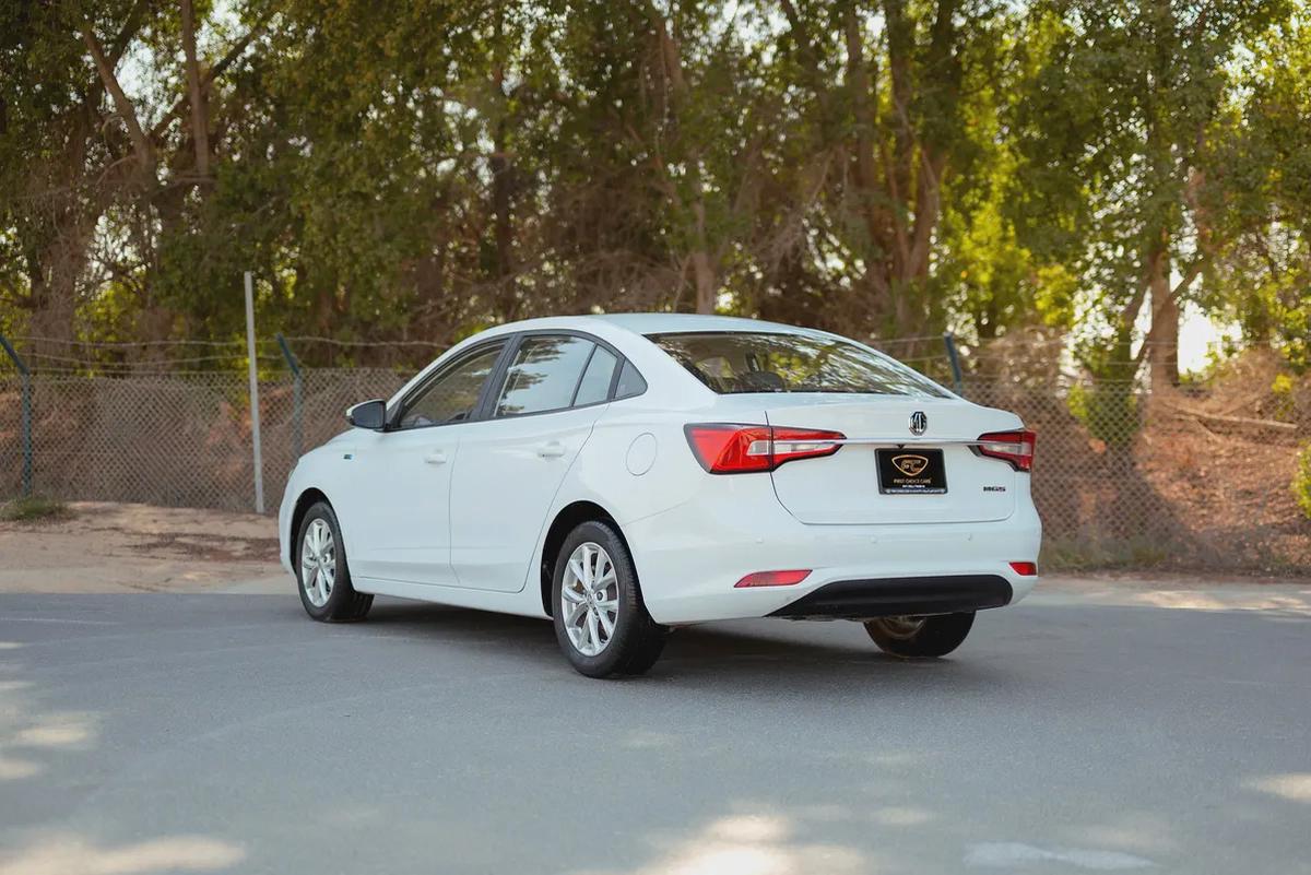 AED 358/month | MG5 Comfort | Free Warranty | GCC Specs | REF#M42356-4-4