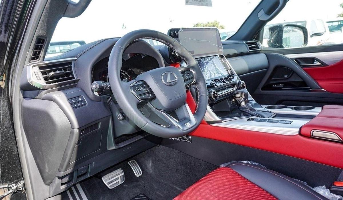 Lexus LX600 FSport 3.5L V6. 5 Seater-12-12