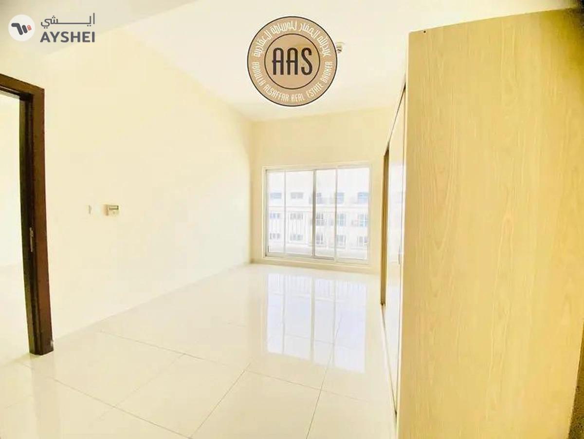 Luxury 1bhk Apartment Available With Balcony 50k-0-0