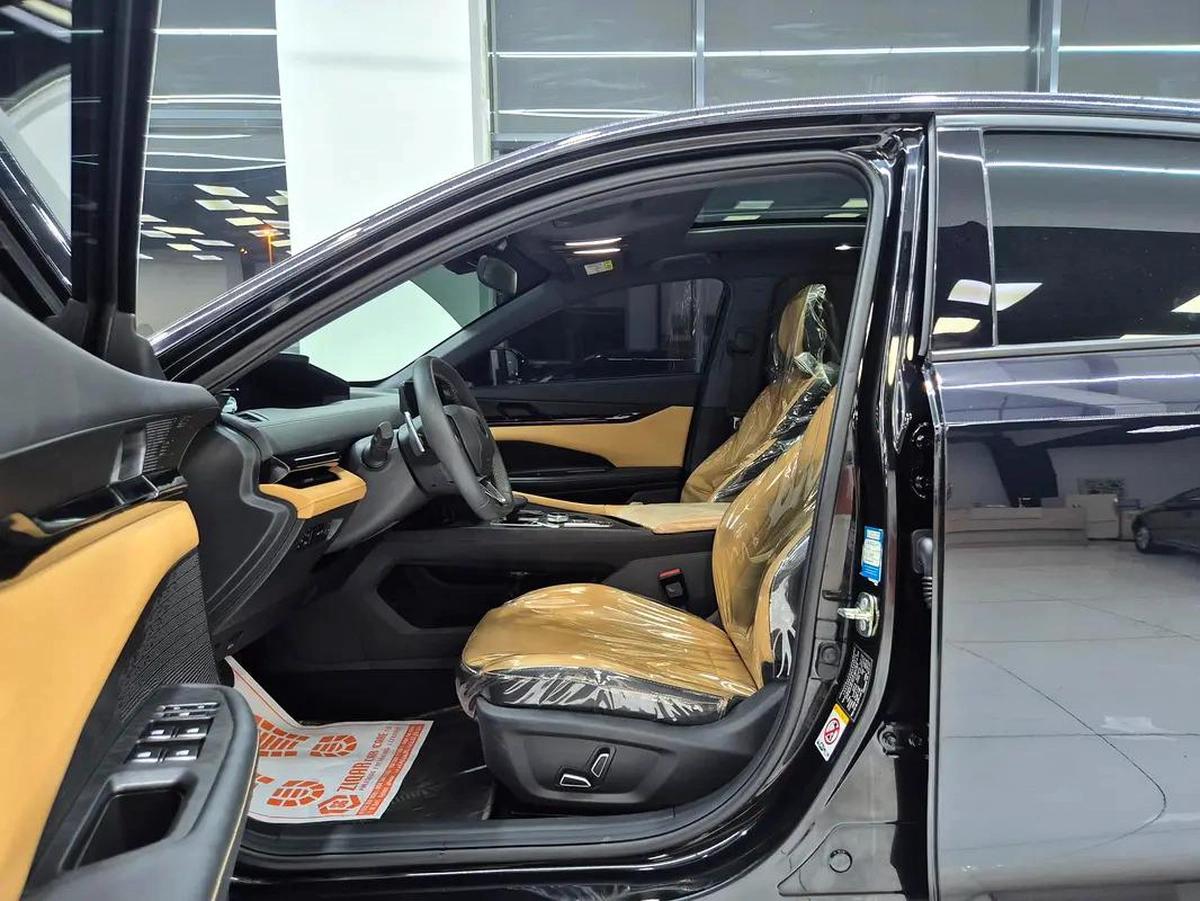 2024 Changan Uni-V Limited - GCC Specs - Brand New-7-7