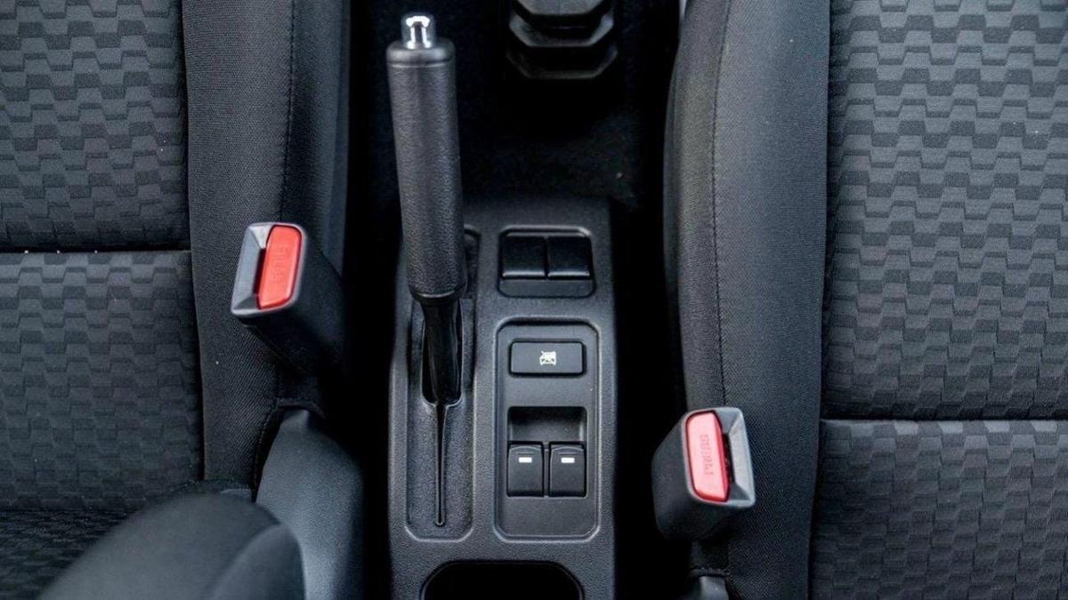 Suzuki Jimny Suzuki jimny 2025 1.5L glx 4doors MT MY24 for export only-12-12