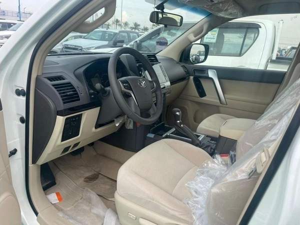 Toyota Prado 2023 new TOYOTA PRADO 2700CC TXL PETROL AUTOMATIC ZERO KM