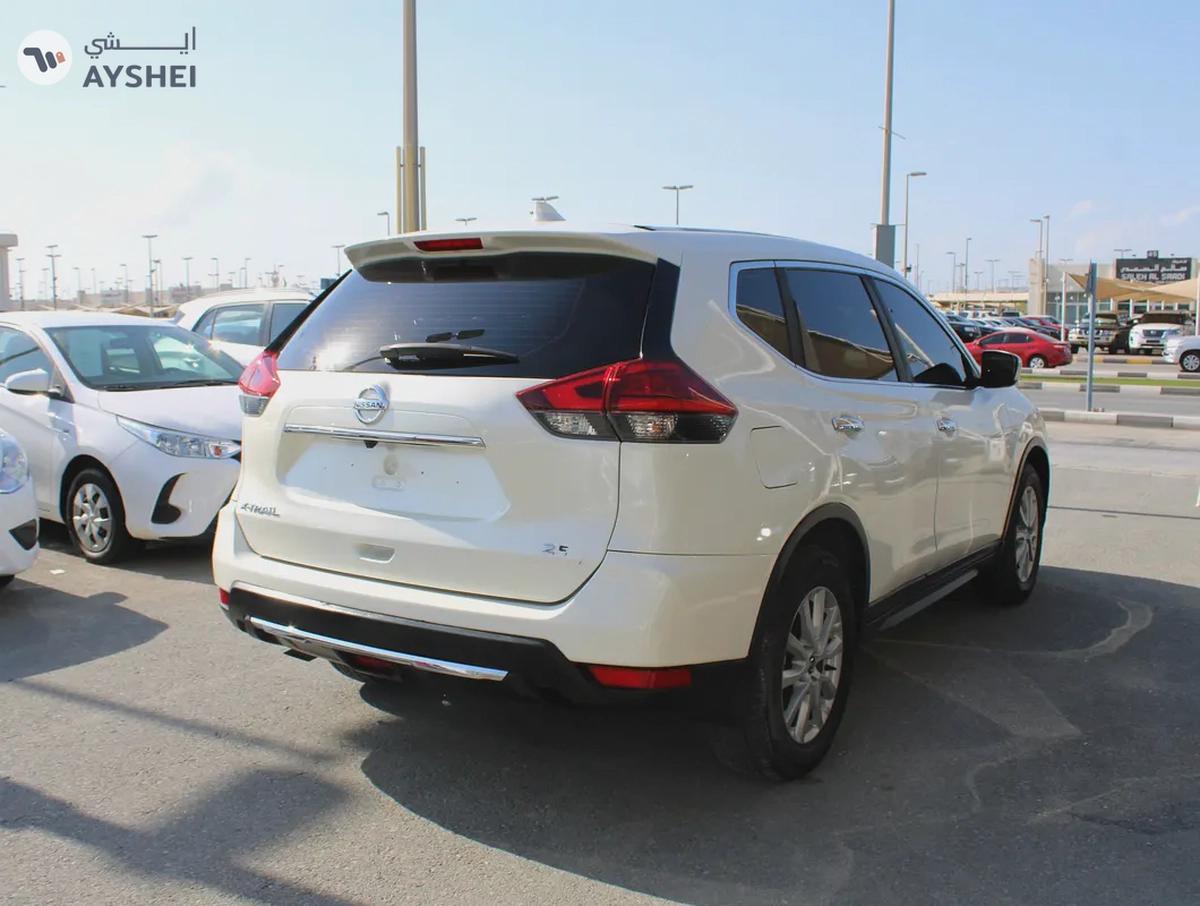 Nissan X-Trail 2018 GCC 7 seater-4-4