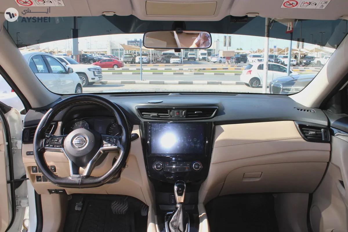 Nissan X-Trail 2018 GCC 7 seater-5-5