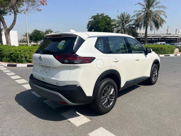 Nissan XTrail S 2.5L (169 HP) FWD (5 Seater)