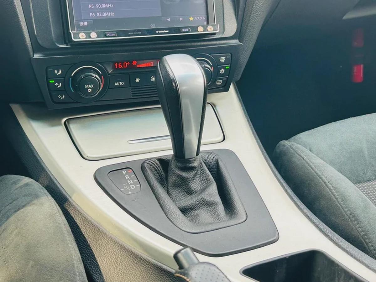 BMW 323i | 2006 | M PACKAGE | CLEAN TITILE | FRESH JAPAN IMPORT-16-16