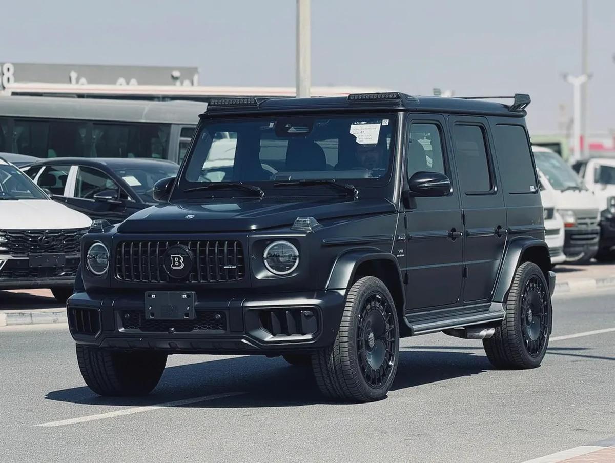 BENZ G63 | ///AMG | BRABUS BODY KIT | NIGHT PACKAGE | 2025 | ONLY : 13,377 KM | JP IMPORT | CLEAN-2-2