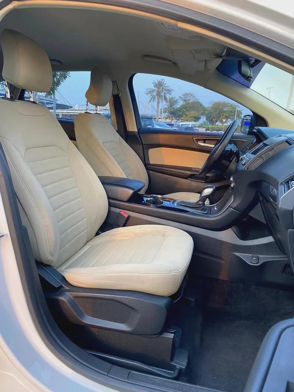 Ford Edge 2016 SE-10-10