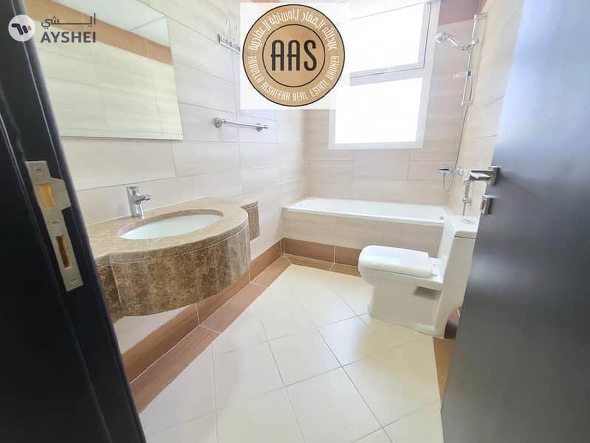 Spacious 2Br Apartment With All Facilities in 120k-6-6