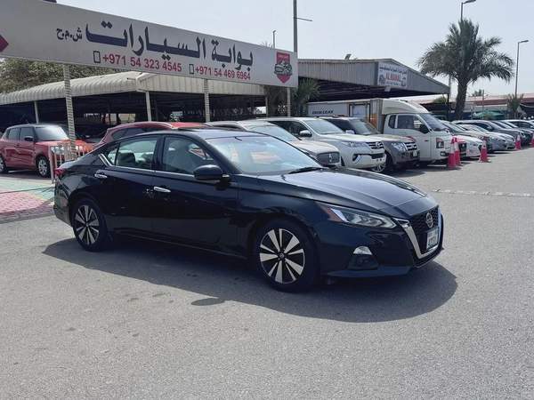 Nissan Altima SL 2019, American Specs - Excellent Condition