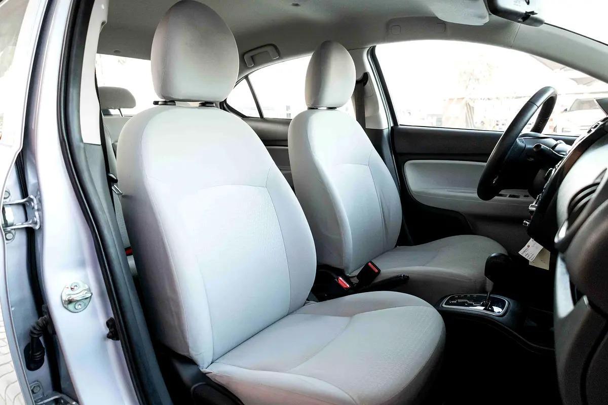 Mitsubishi Attrage GLX-8-8